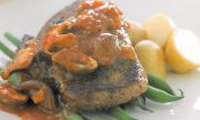 Peppercorn-beef-with-portmushrooms